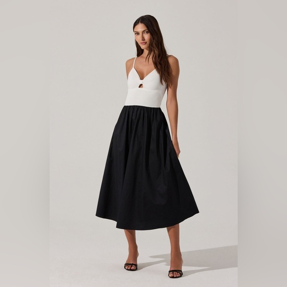 ASTR The Label Women’s Contrast Mixed Media Midi Dress Size Medium White Black - Picture 1 of 15